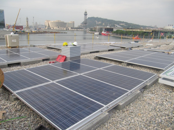 MARINA Port Vell, PV self-consumption with batteries